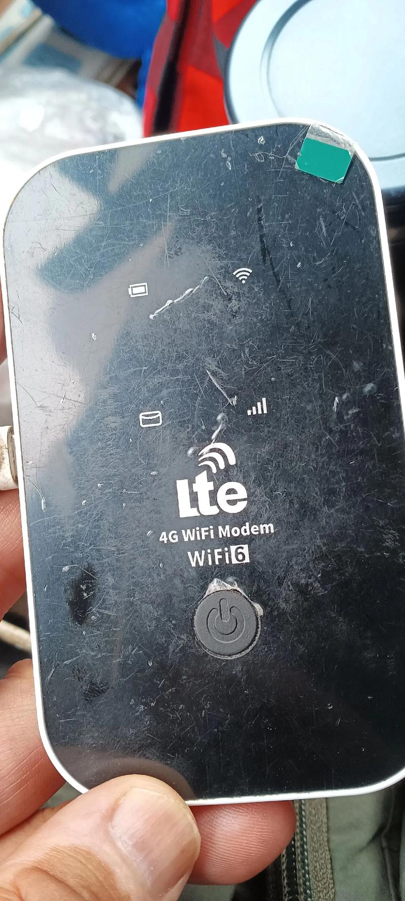 流量卡插随身wifi，流量卡插随身wifi会停机